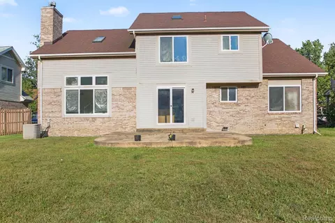 Other - 19144 Red Oak Ln, Brownstown, MI 48193 photo 9 of 9