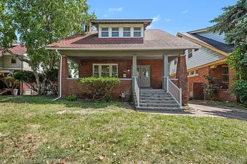 111 Moss St, Highland Park, MI 48203