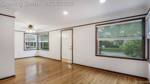 Living - 3536 Cornell St, Dearborn, MI 48124 photo 2 of 3