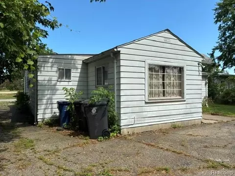 Other - 215 10th St W, Flint, MI 48503 photo 10 of 11