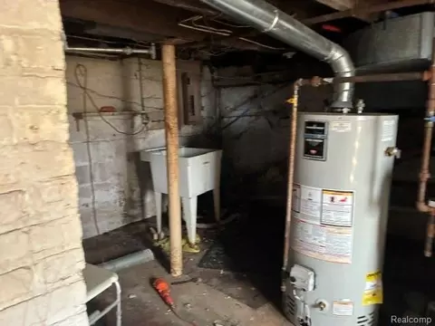 Other - 215 10th St W, Flint, MI 48503 photo 8 of 11
