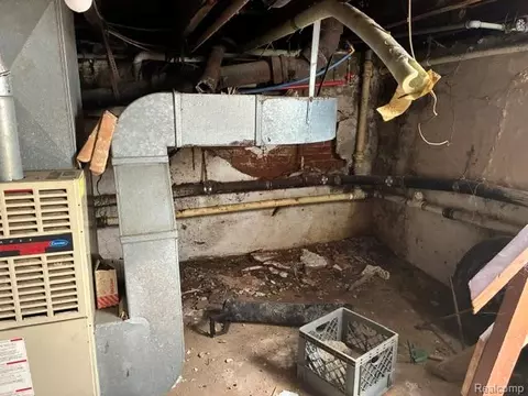 Other - 215 10th St W, Flint, MI 48503 photo 9 of 11