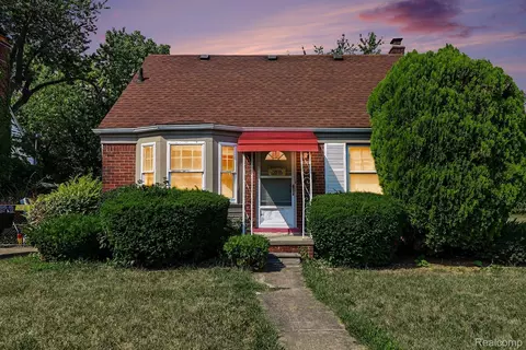 16299 Manning St, Detroit, MI 48205