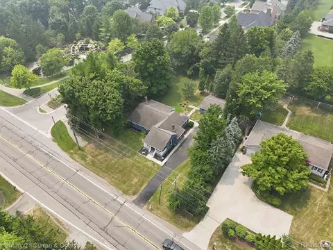 17875 Beck Rd, Northville, MI 48168