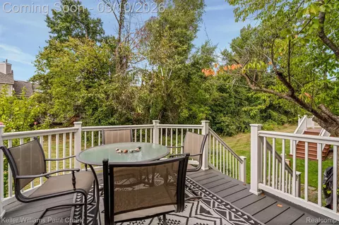 Exterior - 2529 Pine Dr, Wixom, MI 48393 photo 3 of 8