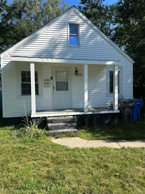 26016 Stanford St, Inkster, MI 48141