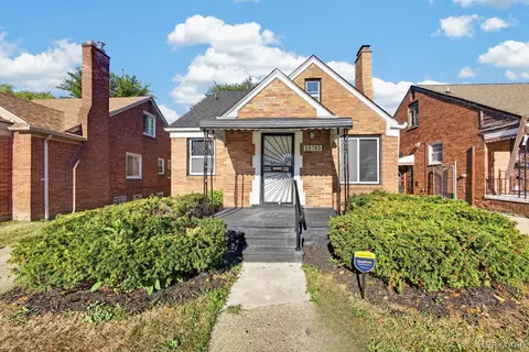 19783 Ardmore St, Detroit, MI 48235