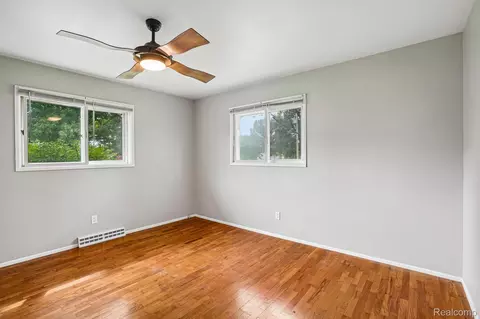 Bedroom - 3981 S State Rd, Shiawassee, MI 48867 photo 1 of 6