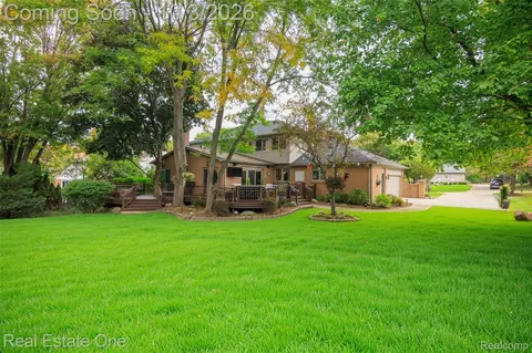 Other - 2371 Red Maple Dr, Troy, MI 48098 photo 17 of 18