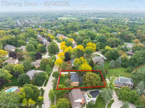 View/Area - 2371 Red Maple Dr, Troy, MI 48098 photo 1 of 4