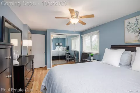 Bedroom - 2371 Red Maple Dr, Troy, MI 48098 photo 6 of 6