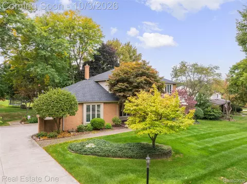 Other - 2371 Red Maple Dr, Troy, MI 48098 photo 2 of 18