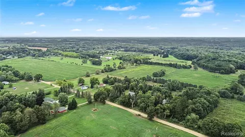 View/Area - 8145 Beardslee Rd, Bennington, MI 48867 photo 9 of 11