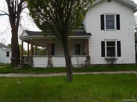 511 S Main St, Eaton Rapids, MI 48827
