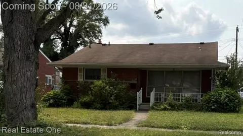 8355 Winston Ln, Dearborn Heights, MI 48127