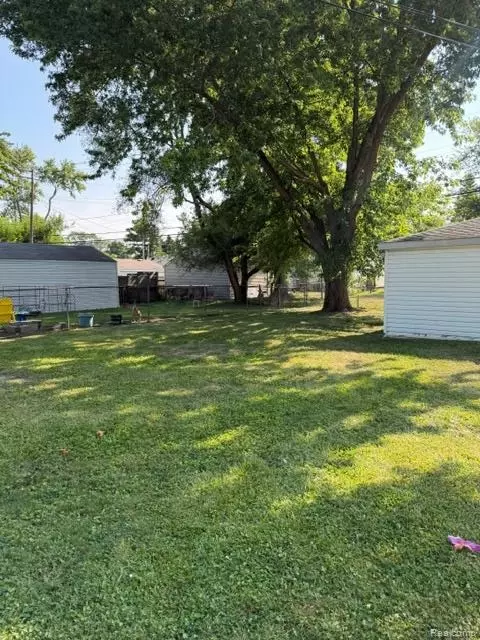 8953 William St, Taylor, MI 48180 photo 8