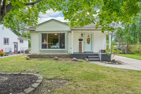 26057 Osmun St, Madison Heights, MI 48071