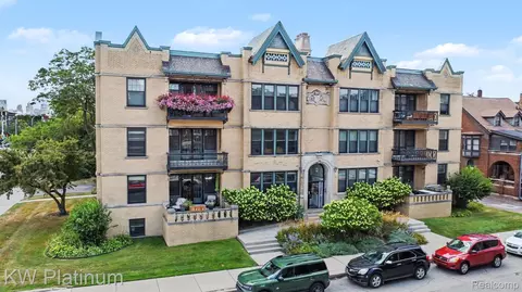 615 W Hancock St, Detroit, MI 48201