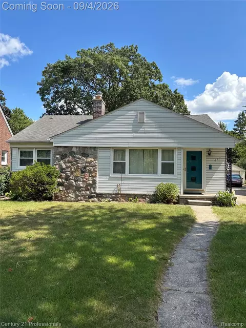 607 Lawson St, Royal Oak, MI 48067