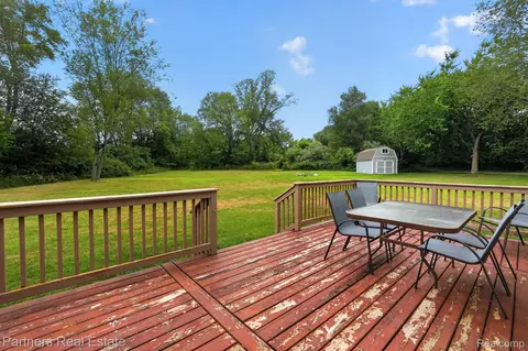 Exterior - 5127 Clyde Rd, Oceola, MI 48855 photo 5 of 7