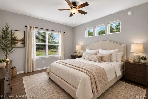 Bedroom - 5127 Clyde Rd, Oceola, MI 48855 photo 1 of 10