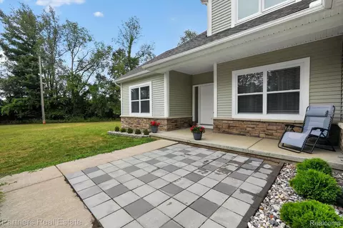 Exterior - 5127 Clyde Rd, Oceola, MI 48855 photo 3 of 7