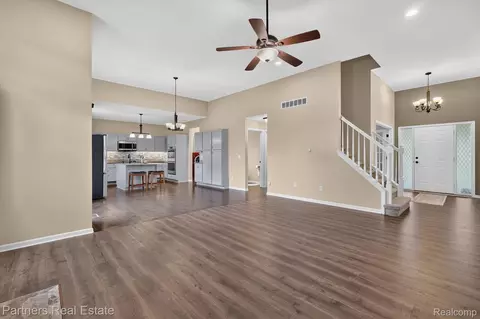 Entry Way - 5127 Clyde Rd, Oceola, MI 48855 photo 2 of 3