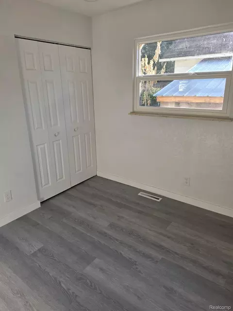 Bedroom - 1126 Ossington Ave, Flint, MI 48507 photo 1 of 4