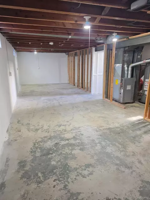 Other - 1126 Ossington Ave, Flint, MI 48507 photo 6 of 10