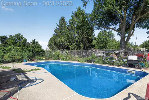 Exterior - 10165 Talladay Rd, Augusta, MI 48191 photo 3 of 9