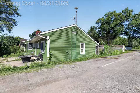 Exterior - 10165 Talladay Rd, Augusta, MI 48191 photo 7 of 9