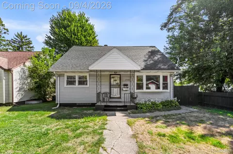 1768 Hudson St, Muskegon, MI 49441