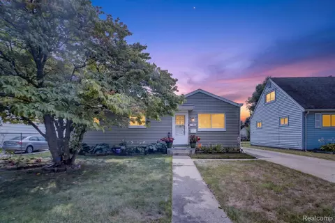 1287 Hunter Ave, Ypsilanti, MI 48198