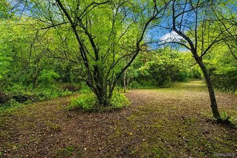 Other - 3363 E Pierson Rd, Flint, MI 48506 photo 7 of 9