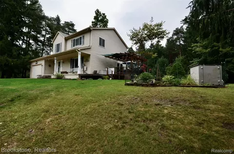 Other - 9828 Hadley Rd, Independence, MI 48348 photo 3 of 11