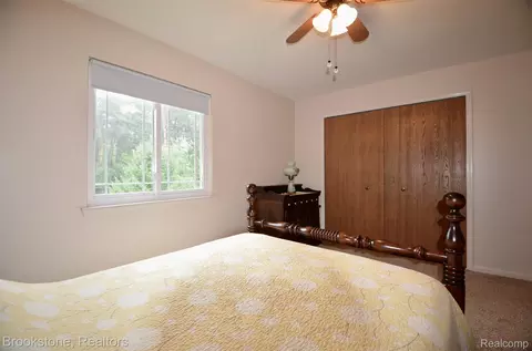 Bedroom - 9828 Hadley Rd, Independence, MI 48348 photo 8 of 13