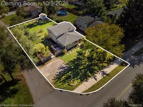 View/Area - 8690 N Eston Rd, Independence, MI 48348 photo 2 of 5