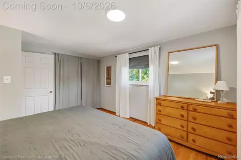 Bedroom - 8690 N Eston Rd, Independence, MI 48348 photo 3 of 5