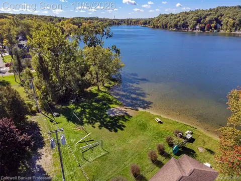 Other - 8690 N Eston Rd, Independence, MI 48348 photo 19 of 22