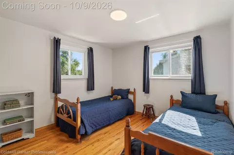 Bedroom - 8690 N Eston Rd, Independence, MI 48348 photo 4 of 5