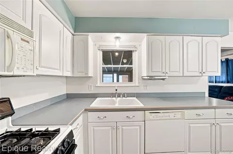 Kitchen - 32504 Dover Ave, Warren, MI 48088 photo 1 of 2