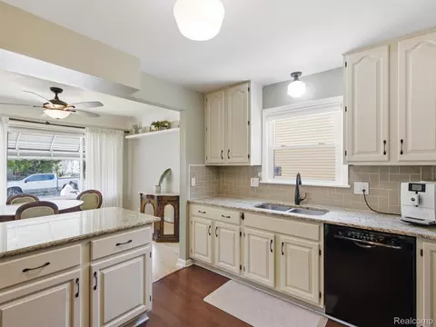 Kitchen - 475 E Marshall St, Ferndale, MI 48220 photo 3 of 6