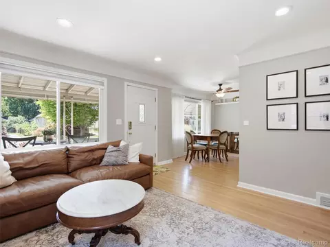 Living - 475 E Marshall St, Ferndale, MI 48220 photo 1 of 2