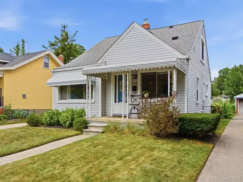 Exterior - 475 E Marshall St, Ferndale, MI 48220 photo 4 of 9