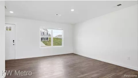 Other - 2280 Baltimore Ln, Davison, MI 48423 photo 3 of 10