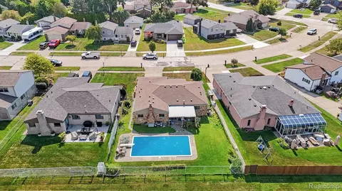 View/Area - 15299 Brandy Ln, Macomb, MI 48044 photo 3 of 5
