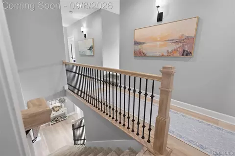 Entry Way - 9046 Northpointe Rdg, Brighton, MI 48114 photo 3 of 4