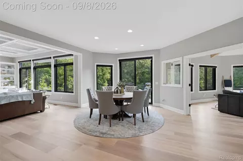 Dining - 9046 Northpointe Rdg, Brighton, MI 48114 photo 2 of 4