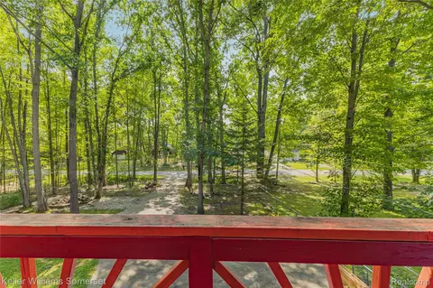 Exterior - 330 Ivy Dr, Markey, MI 48653 photo 4 of 10