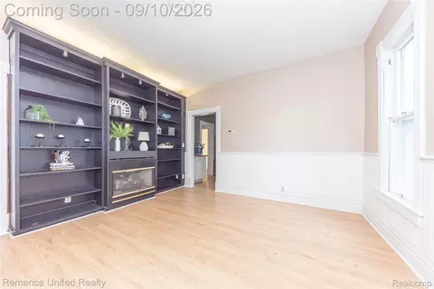 Living - 237 E Main St, Milan, MI 48160 photo 3 of 5
